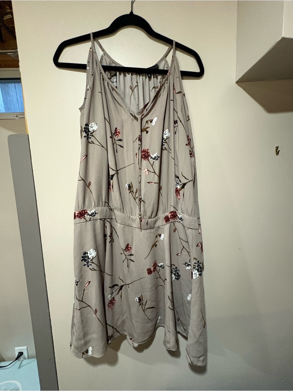 Dynamite Taupe Floral Cold-Shoulder V-Neck Dress